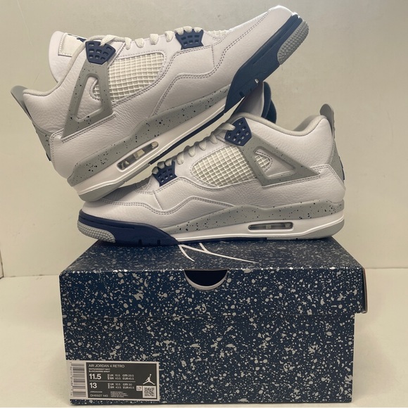 Nike Air Jordan 4 Retro “Midnight Navy” 2022 - Picture 3 of 4